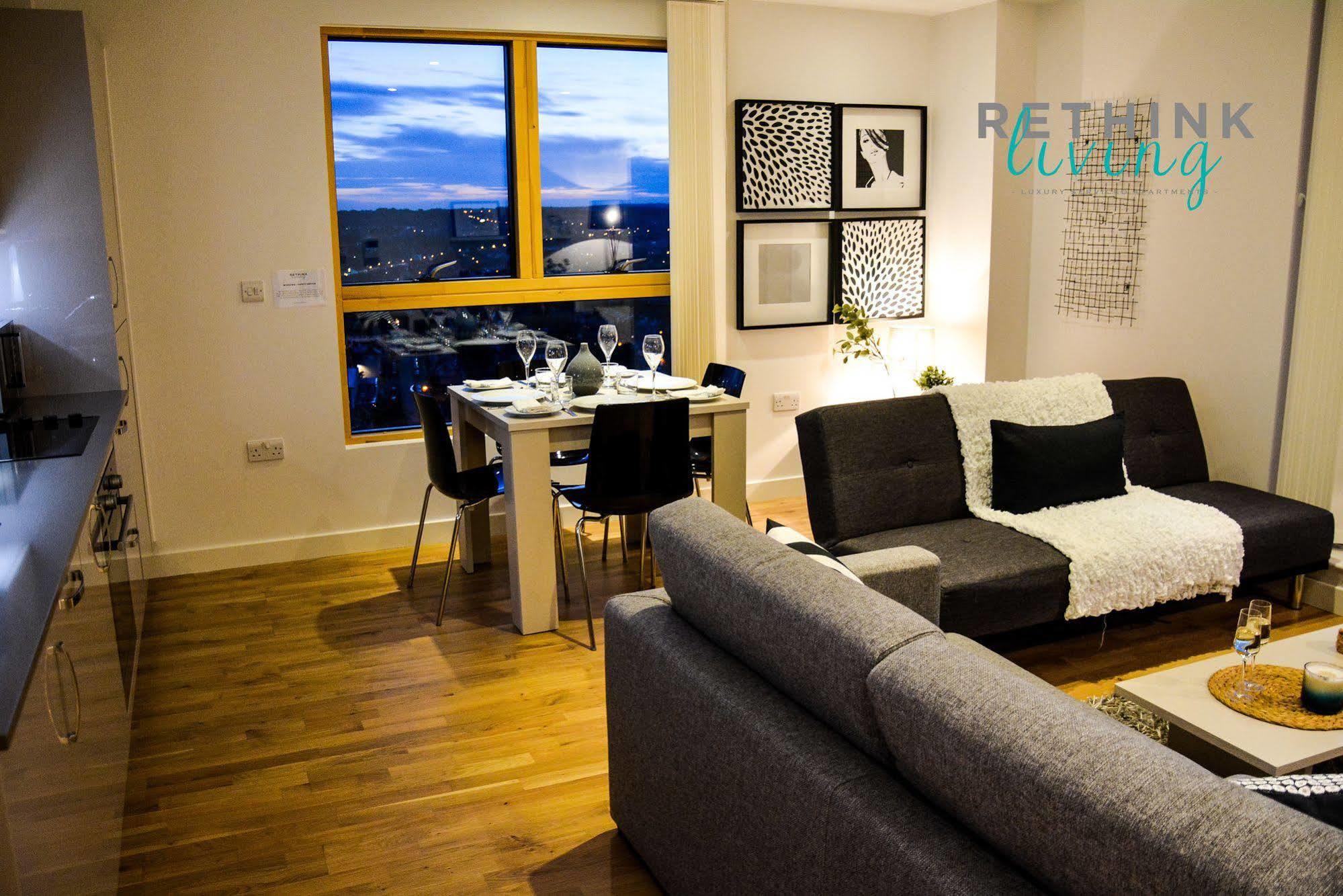 The Penthouse At Hewitt Hotel Reading Ngoại thất bức ảnh